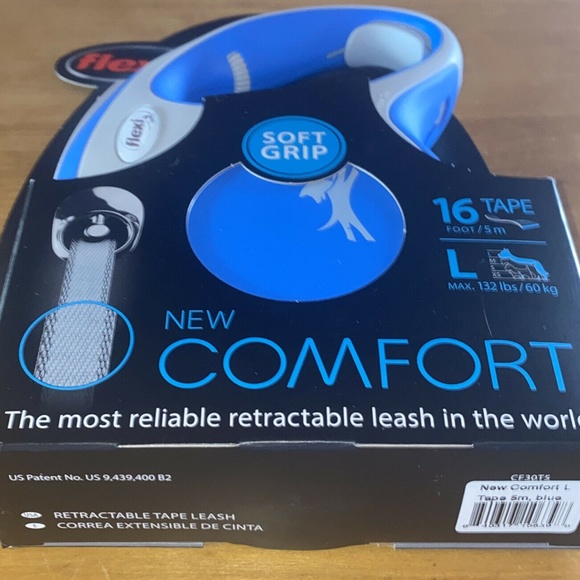 Flexi New Comfort Retractable 16' Tape Leash Blue & White Large Dogs upto 132LBS - Picture 2 of 2